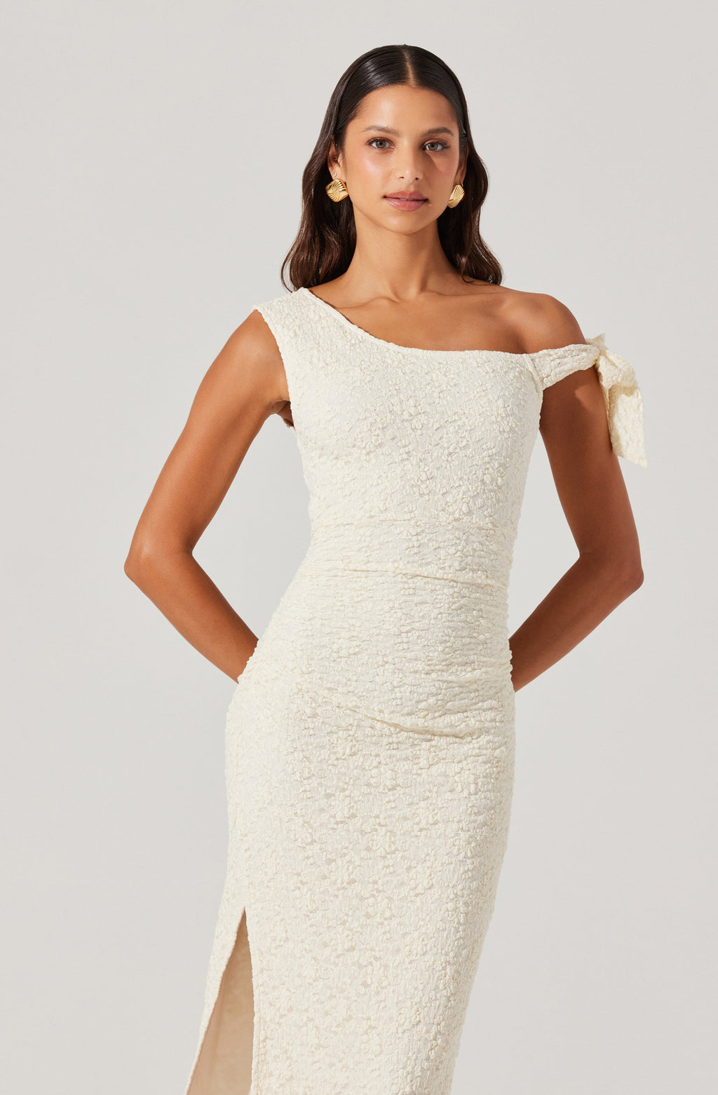 Emely Off Shoulder Midi Dress