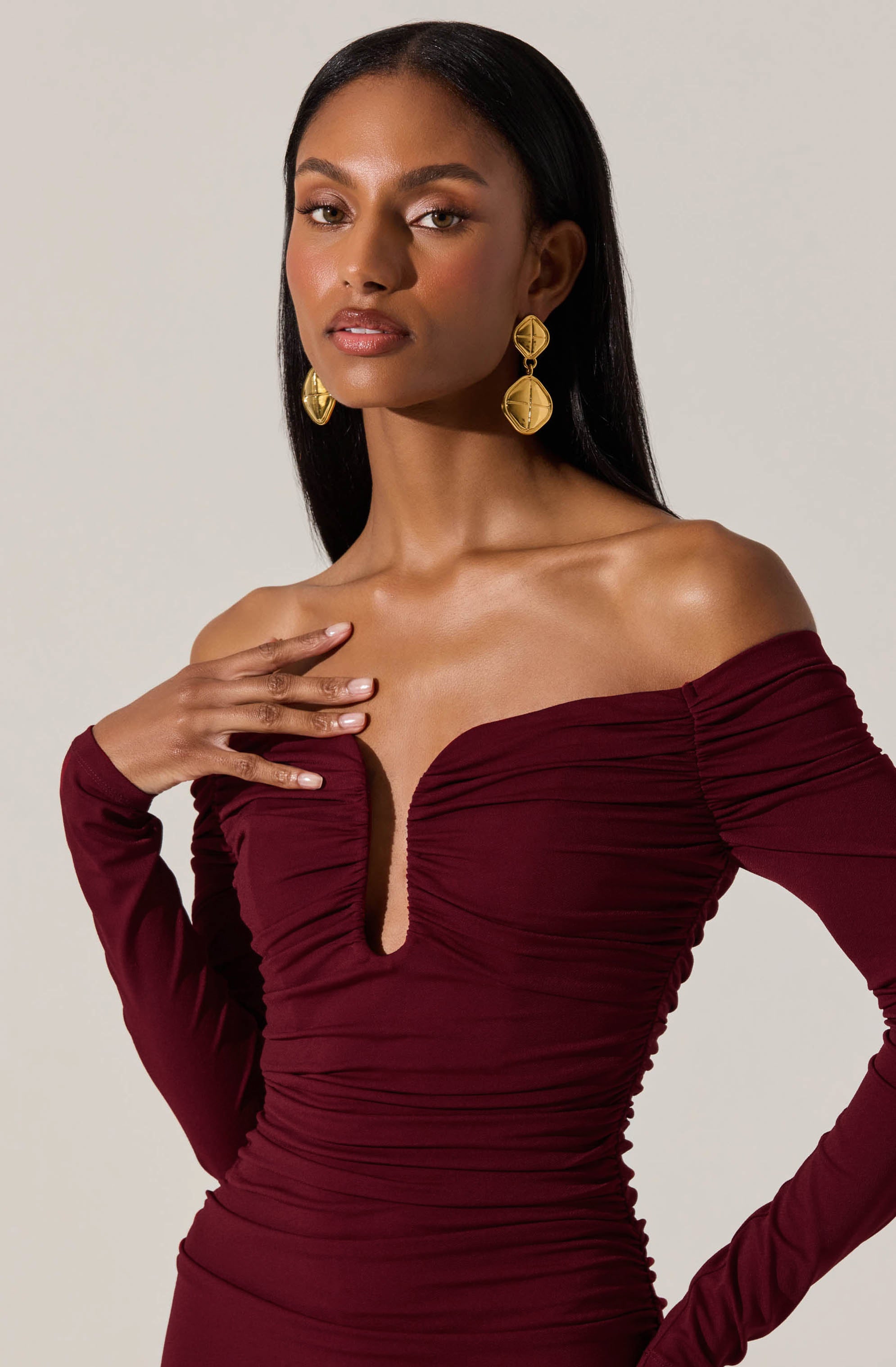 Lovinia Ruched Off Shoulder Midi Dress