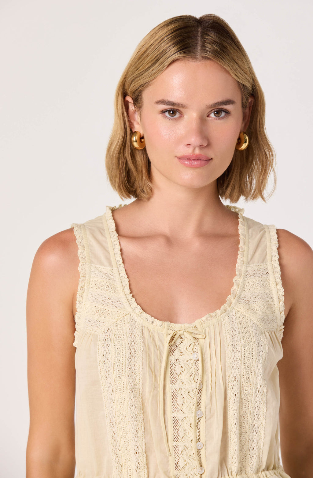 Shreya Lace Trim Button-Front Tank